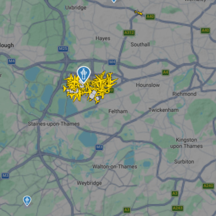 Traffico aereo in tilt, anche a Heathrow e Gatwick