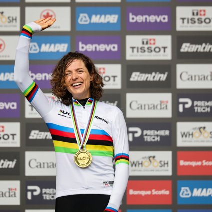 Marlen Reusser, è grande festa: l'elvetica si conferma campionessa del mondo a cronometro
