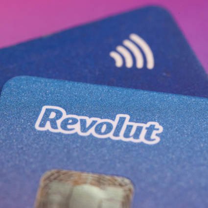 Revolut chiede la licenza bancaria svizzera