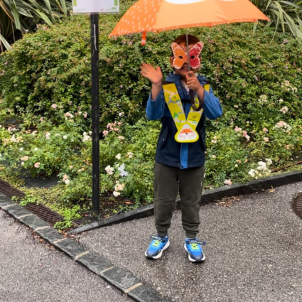Sapessi come bello andare a scuola a piedi...anche sotto la pioggia