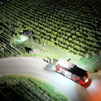 Si schianta tra le vigne