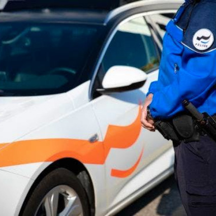 Sfreccia a 251 km/h sull'A12: fermato un 23enne