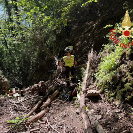 Tragica passeggiata a Oliveto Lario: 62enne milanese ritrovata senza vita