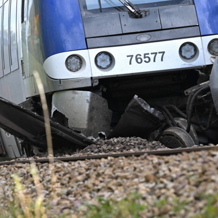 Treno deragliato: «È stato un sabotaggio»