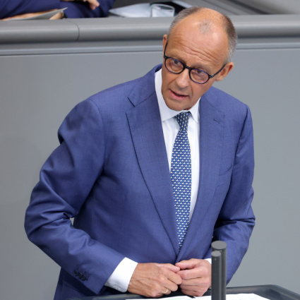 Merz attacca AfD: «La vostra remigrazione è pulizia etnica»