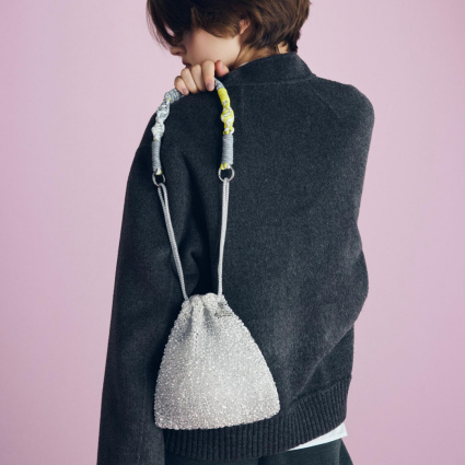 ANTEPRIMA presenta COULISSE, la Wirebag che reinterpreta lo stile giapponese