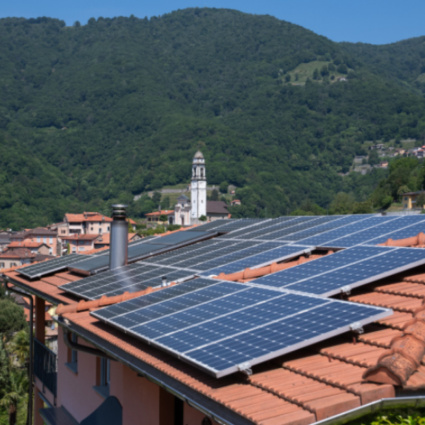Chi ha paura del fotovoltaico? «In pochi lo sanno, ma in Ticino siamo stati dei precursori»