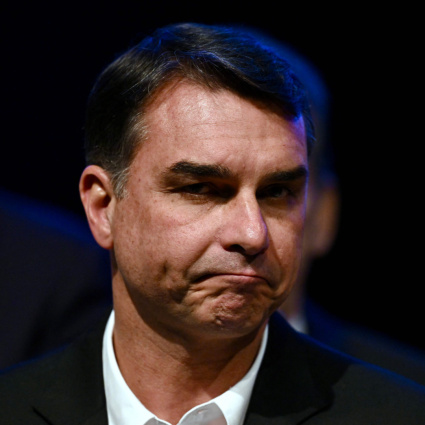 Bolsonaro: «La polizia mi ha tolto il passaporto»