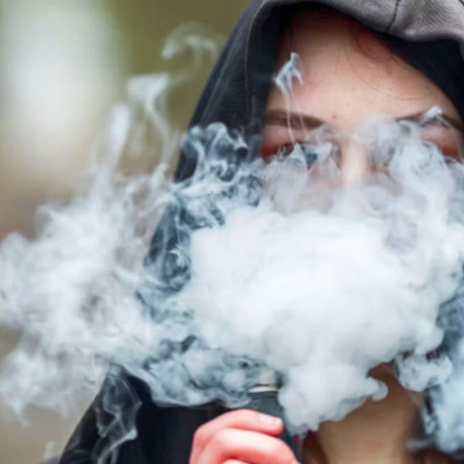 Cannabis sintetica nelle sigarette elettroniche: l’allarme in Svizzera
