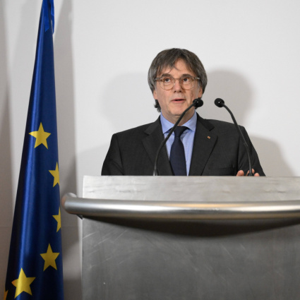 La Corte Suprema conferma la revoca degli ordini di arresto per Puigdemont