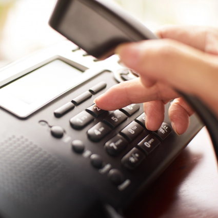 PostFinance bocciata sulle impronte vocali: serve il consenso esplicito dei clienti