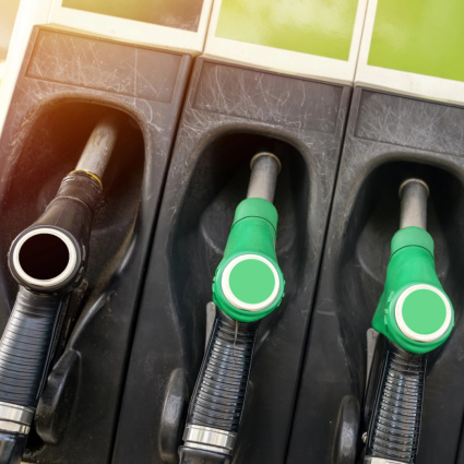 Il governo non pubblica il decreto: diesel più caro di 6 centesimi