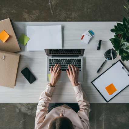 Prezzi su e lavoro instabile: la fiducia dei consumatori svizzeri peggiora