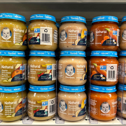 Nestlé difende Gerber: «Nessun rischio nei nostri alimenti per bambini»
