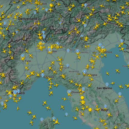 Traffico aereo sull'Italia disturbato: «Escluse azioni dolose»