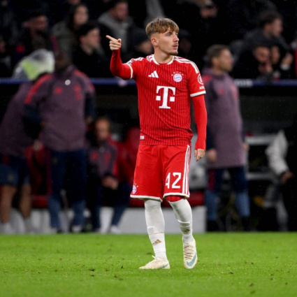 Bayern, Lennart Karl in crisi: ai dirigenti non piace la sua vita "esuberante" sui social