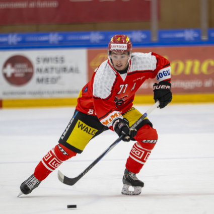 Ha iniziato la stagione alla grande, vuole seguire le orme di Borradori e non guarda hockey in TV