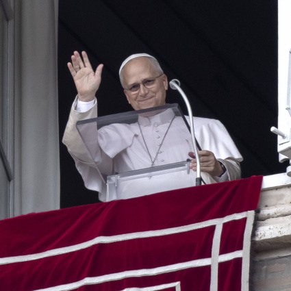 Il Papa non si muove: «Troppo presto per viaggiare»