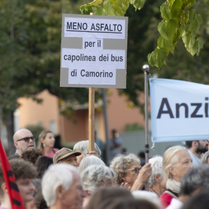 Salari bassi e poche opportunità: anche l’OCST scende in piazza