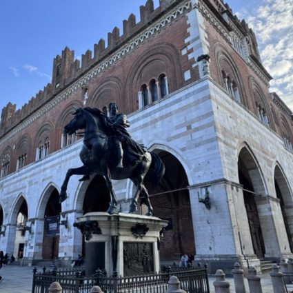 Piacenza, dove la storia incontra la Via Francigena