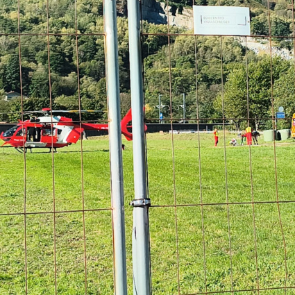 Polizia, ambulanza e Rega in azione