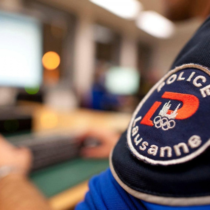 Chat razziste su WhatsApp e morti sospette, ora la Polizia di Losanna si riforma