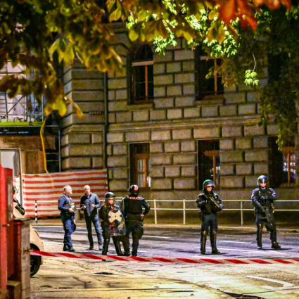 Manifestazione notturna degenera