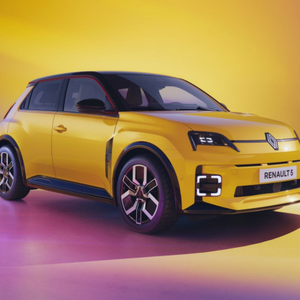 Renault 5 E-Tech, più autonomia e tecnologia