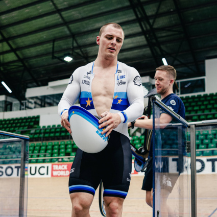 Razzismo in pista, Richardson cancellato