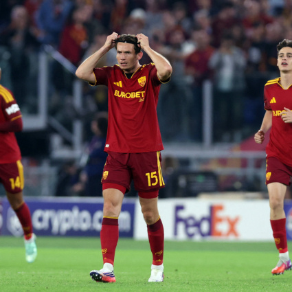 Follia Roma: da 3-1 a 3-4, Mourinho e il suo Real gelano l'Olimpico