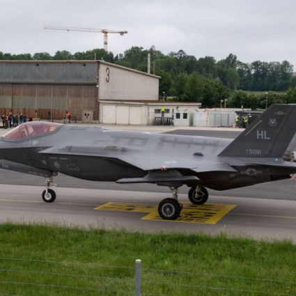 Acquisti di F-35 e Patriot, la Svizzera prova a ambiare