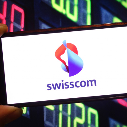 Fibra ottica, Swisscom vince il ricorso: annullata la multa da 18 milioni