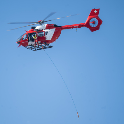 Tragedia in montagna: precipita per 300 metri e muore a 30 anni