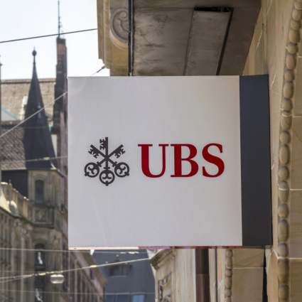UBS, trasferimento all’estero? Un salasso da miliardi, senza garanzie di vantaggi