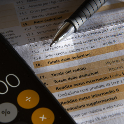 «Niente nuove tasse fino al 2031», l'UDC sfida tutti