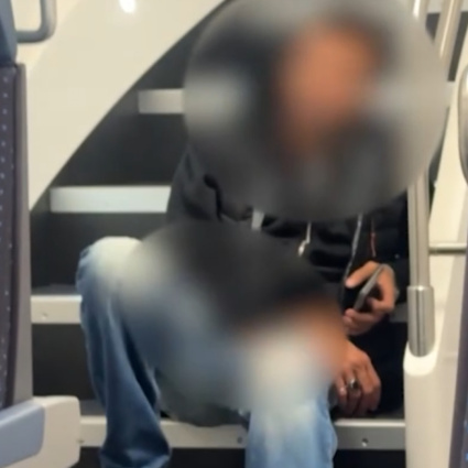 Viaggio da incubo sul treno Zurigo-Coira: 35enne vittima di molestie