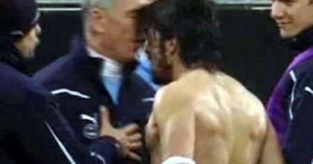 Scoppia la furia di Gattuso, prende per il collo e a testate Jordan