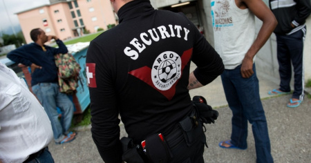 «Ha facilitato due foreign fighters»