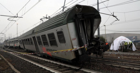 Treno deragliato, dimessi 60 degli 80 passeggeri ricoverati
