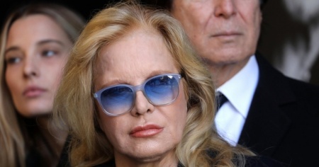 Johnny Hallyday «non avrebbe mai diseredato i figli»