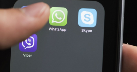 Telefonate e chat archiviate per sei mesi