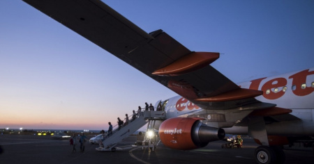 Fumo in cabina, atterraggio d'emergenza a Malpensa