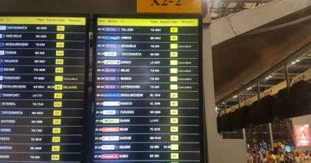 «C'è una rivolta, e la compagnia aerea è sopraffatta»