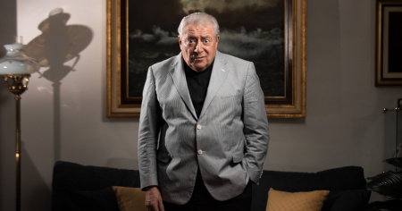 A 81 anni sfida i teenager: nasce YorTube
