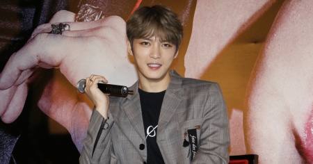 La star del K-pop Kim Jae-joong sotto inchiesta per un pesce d'aprile sul coronavirus