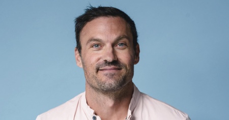 Maestri e Covid: Brian Austin Green salda il conto per i materiali didattici di una docente