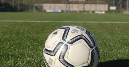 Clamoroso in Serie C: 15 casi Covid, ma non viene concesso il rinvio. Casertana in campo in 9