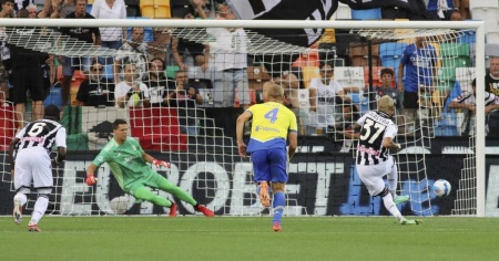 Juve, esordio in sordina