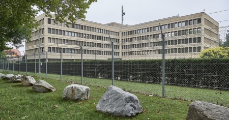 Gli 007 elvetici vogliono lavorare da casa