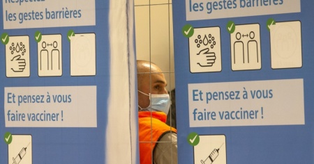 Covid-19, 1'992 nuovi casi e undici decessi in Svizzera